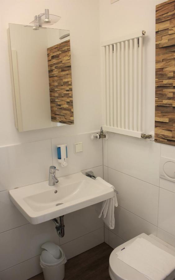 Am Blumenhaus Hotel 2*